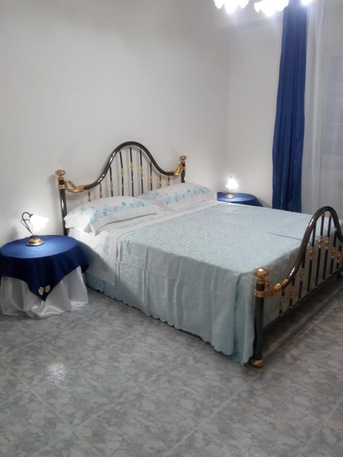 Bed and Breakfast Rosy House Скалея Экстерьер фото